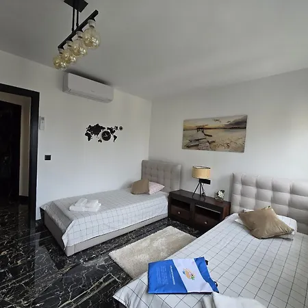 Paralela Estocolmo - Front Sea View *